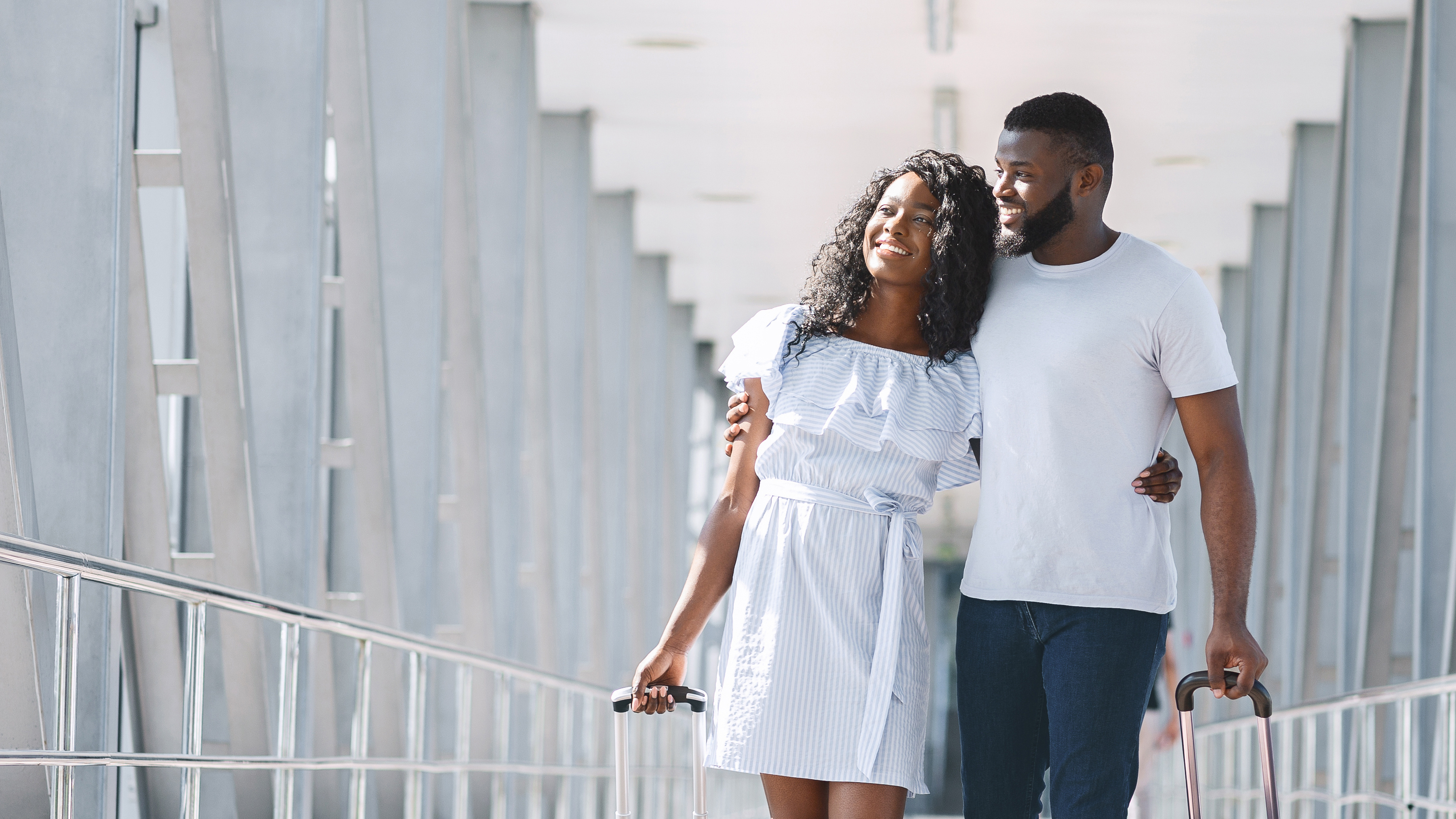 AA_couple-travel-affluent_AdobeStock_287782913