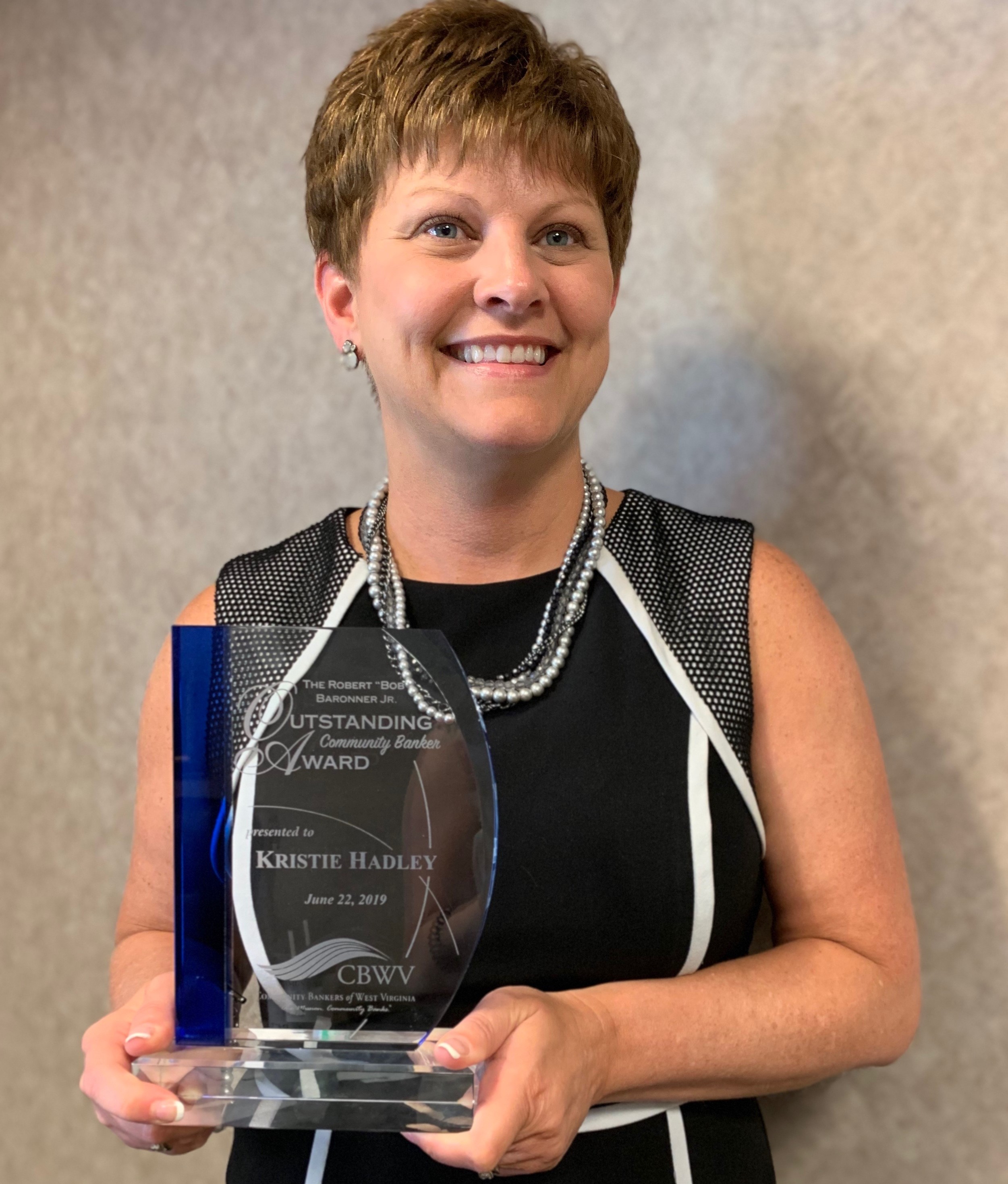 Kristie_Hadley-Award1
