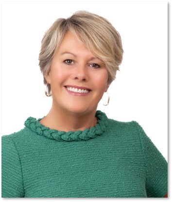 Leslie_Crabill_white_background